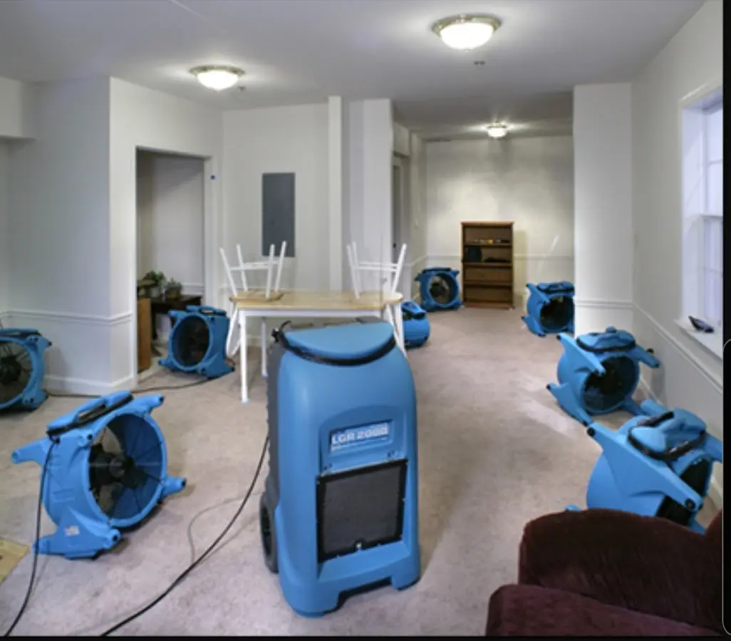 Air movers and dehumidifier setup for Water Extraction & Removal in Portsmouth
